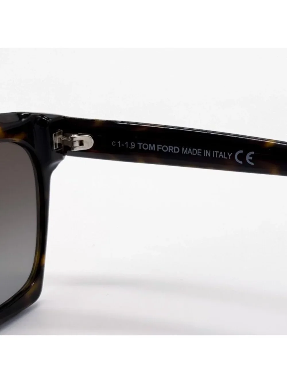 NEW TOM FORD SARI TF690F 52H POLARIZED HAVANA/BROWN WOMEN EYEWEAR FT0690/S